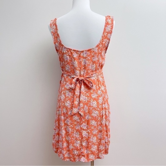 American Eagle Orange Ditsy Floral Scoop Neck Tie Waist Casual Mini Dress - Picture 7 of 9
